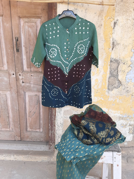 Hand tie dyed Bandhani shirt pant coord set in deep olive green cotton satin with mandarin collar, elasticated pants and Banarasi weave dupatta