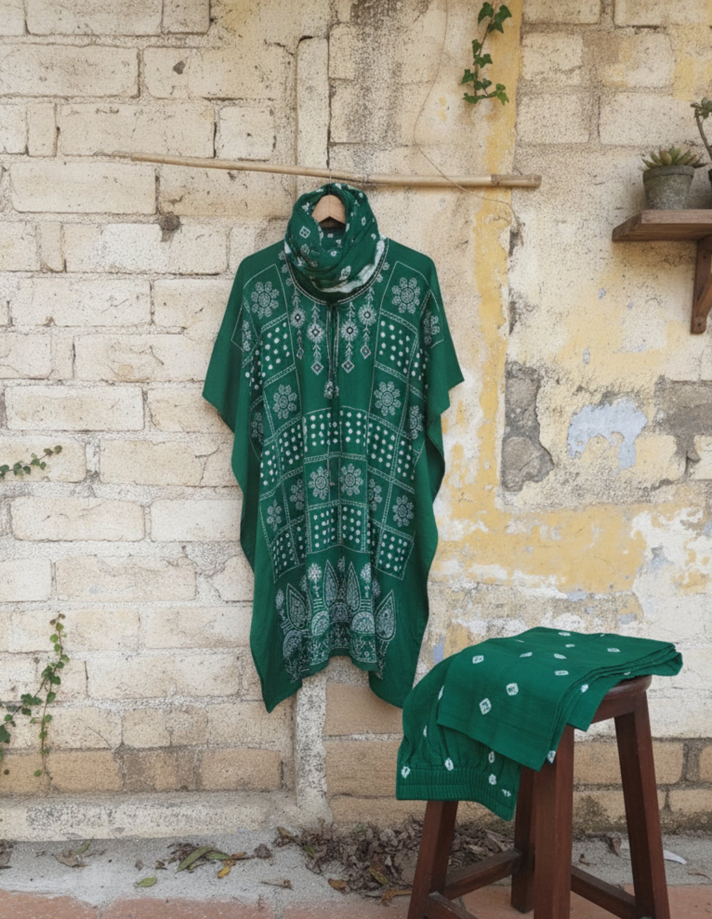 Deep Teal Green Bandhani embroidered three-piece set with kaftan, elasticated pants & dupatta in cotton satin by Turquoisethestore.