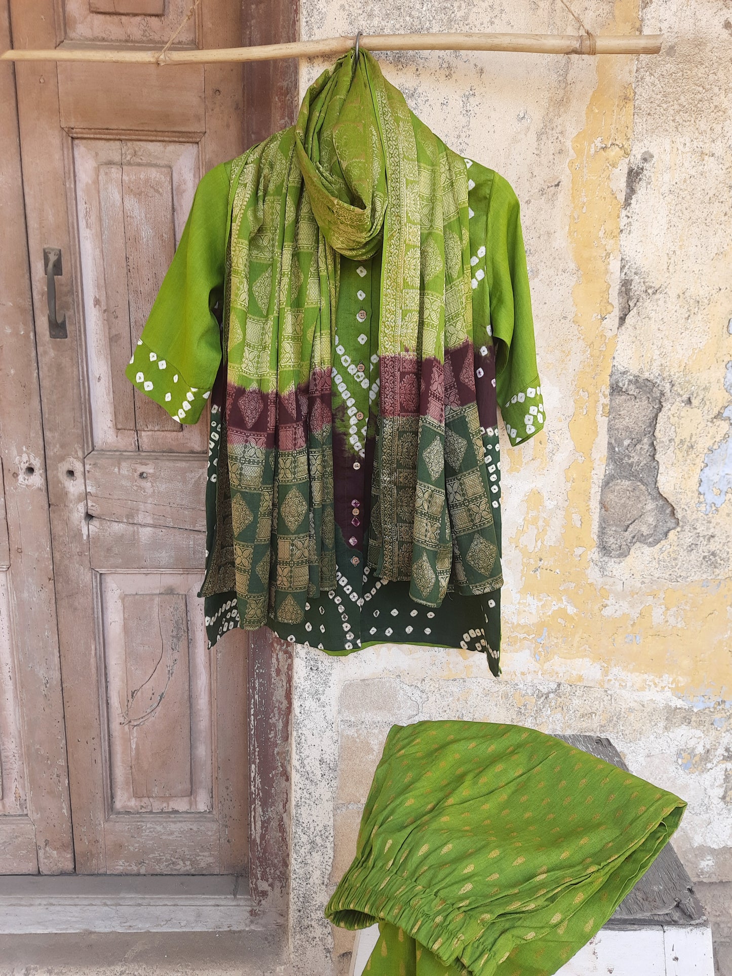 Green hand tie dyed Bandhani cotton satin shirt pant coord set with Banarasi dupatta